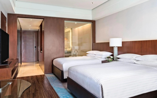 Manila Marriott Hotel at Newport World Resorts