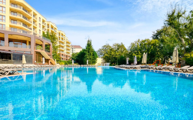 Apart Hotel Golden Line