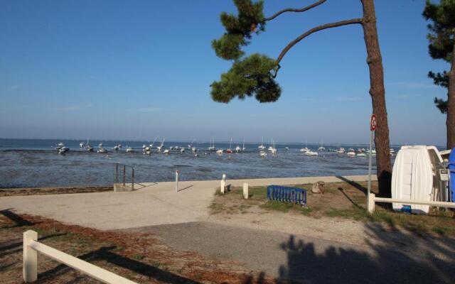 Nouveau appartement neuf avec balcon