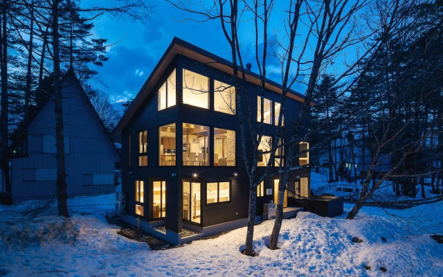 Silver Maple Chalet