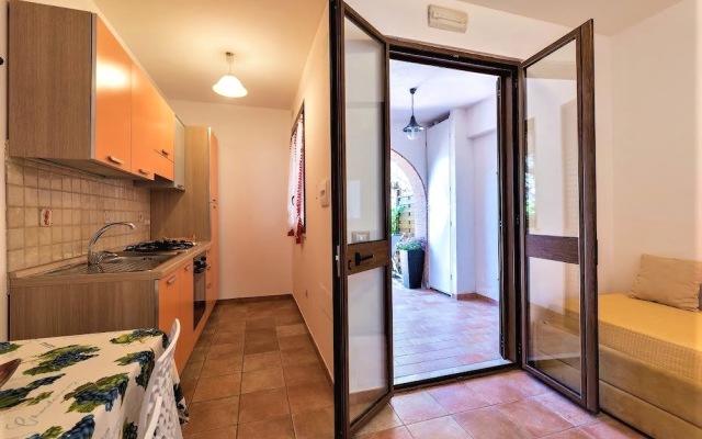 Residence Blue Pearl