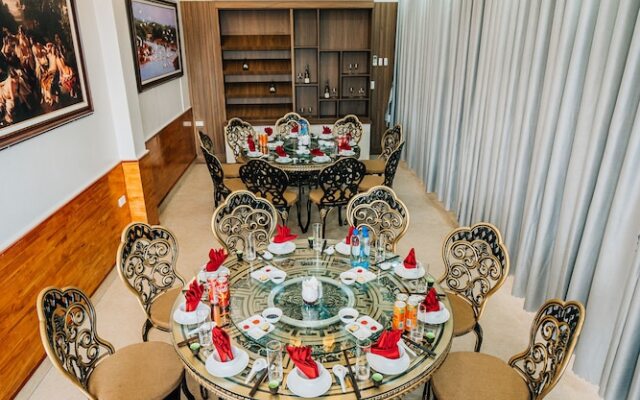 Nam Hong Hotel