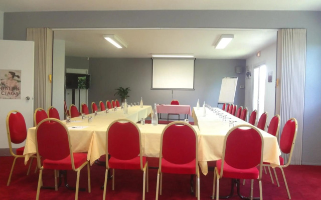Logis Cottage Hotel Calais