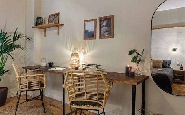 Laut - 3 Bedrooms and Terrace in Almagro