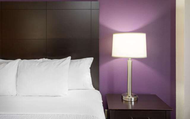 La Quinta Inn & Suites by Wyndham Minneapolis Bloomington W