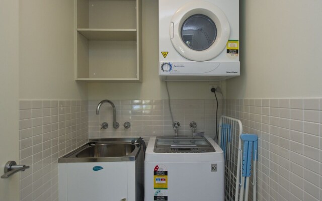 Blue On Blue Apartment 921