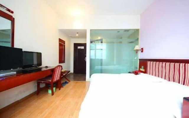 Nanning Hongtu Business Hotel (Railway Station)