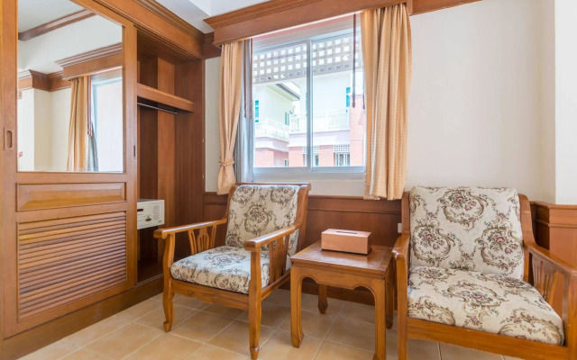 Chaba Hotel