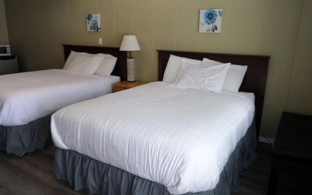 Ray Lyn Motel