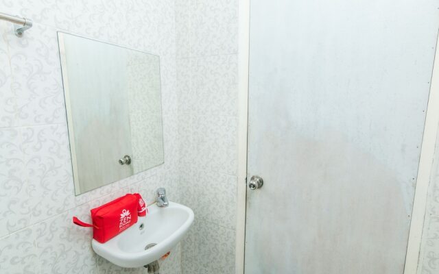 ZEN Rooms Basic Kuta Centre Kartika Plaza