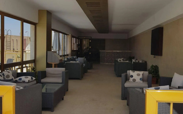 Maadi Hotel