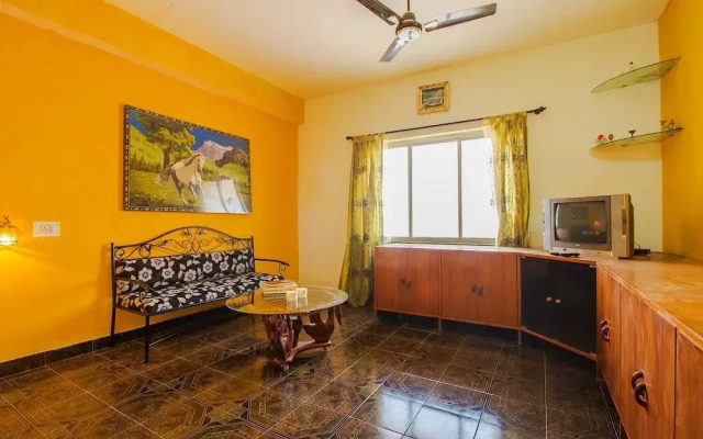 OYO 19181 Home Bright 2BHK Near Club Cubana
