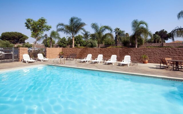 Four Points by Sheraton Ontario-Rancho Cucamonga