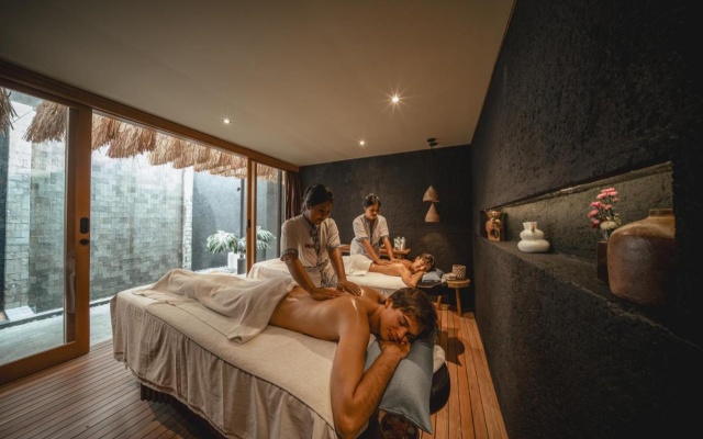 Canggu Cabana Beach Resort & Spa by iNi Vie Hospitality – People – Canggu