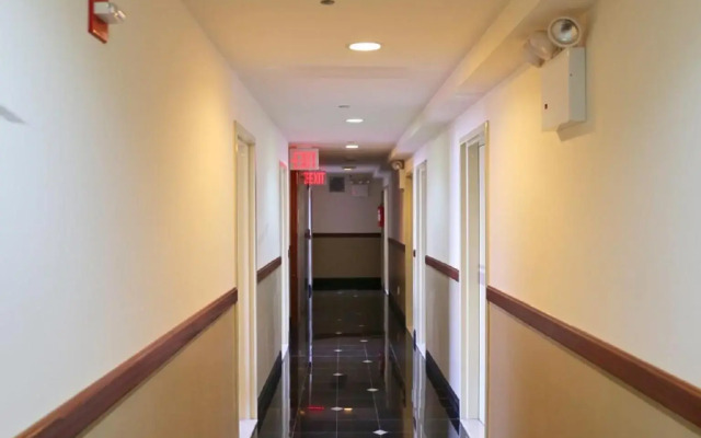 Phoenix Hotel