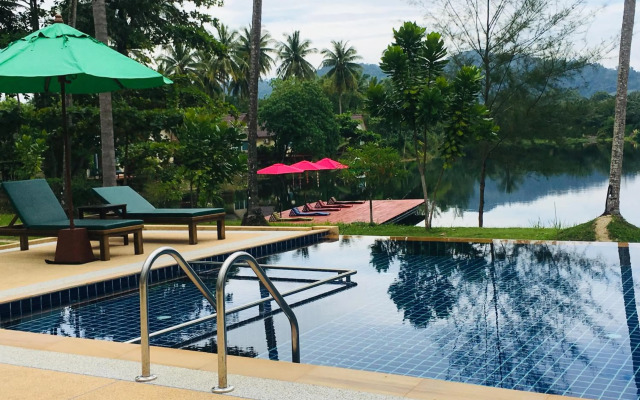 Khao Lak Golden Coconut Resort