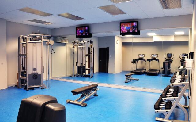 Best Western Plus Village Park Inn