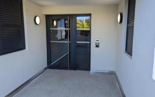 Superbe T2 en résidence avec piscine et parking