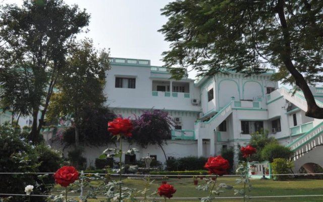 Nalagarh Heritage Resorts