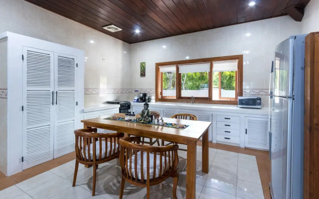 Kanna Seafront Estate