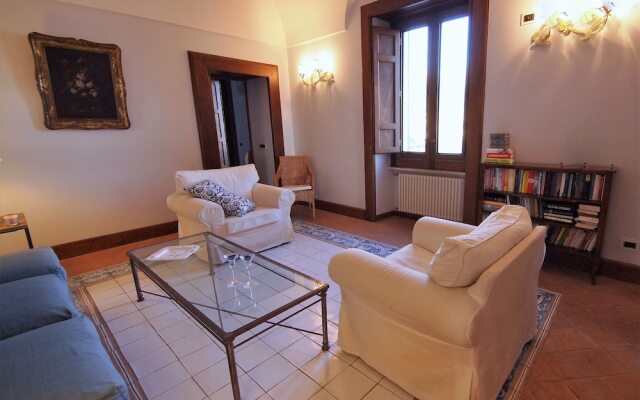 Ravello Art Apartments