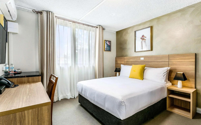 Quality Inn Sunshine Haberfield
