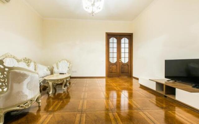 Sweet Home VIP 5 at Freedom Square