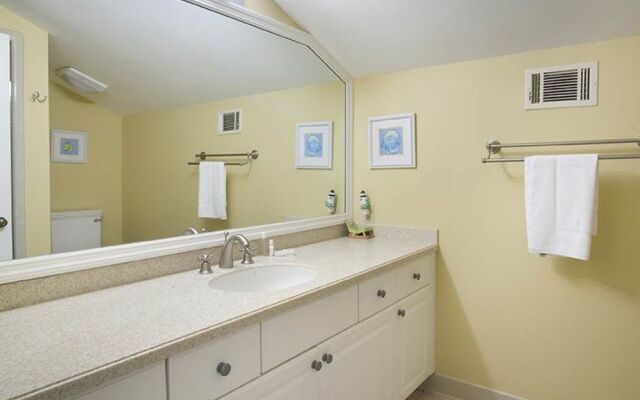 Calibogue Club 2630 by RedAwning