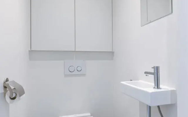 Sea View Apartment With Parking