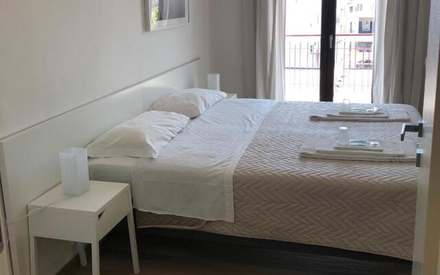 LOFT12 - Luxury Apt.