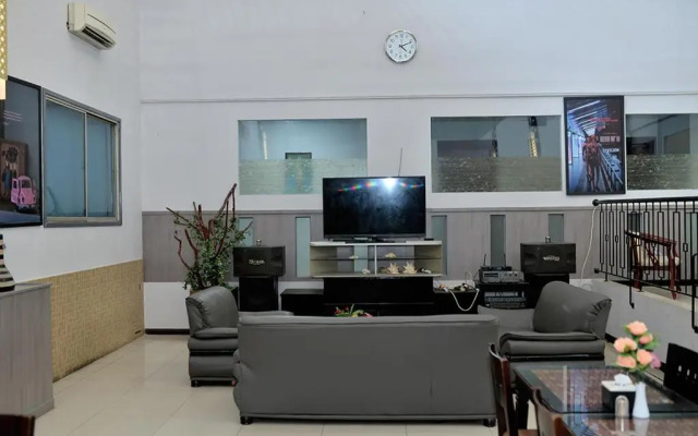 Suzuya Hotel Rantau Prapat