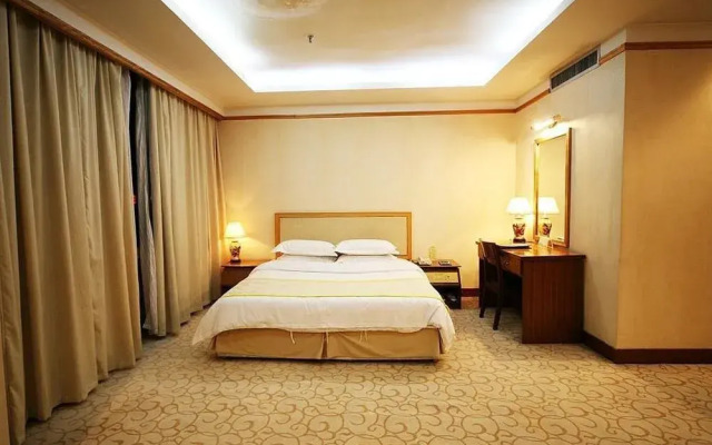 Century Plaza Qidu Hotel
