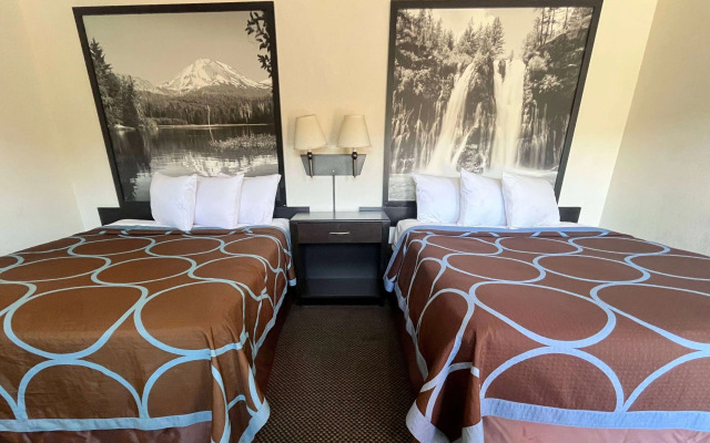 Super 8 by Wyndham Red Bluff