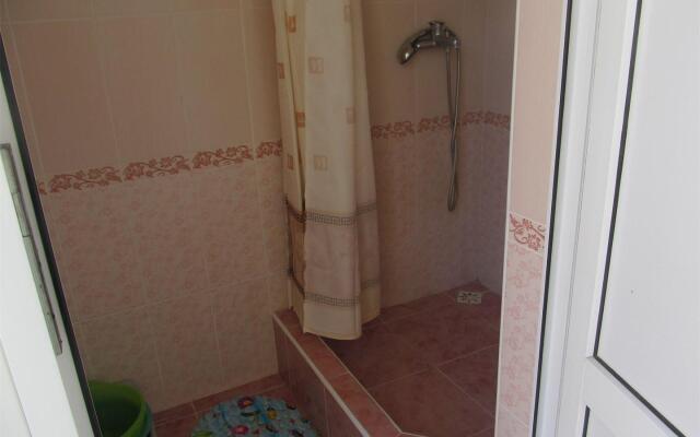 Елена (Геленджик)