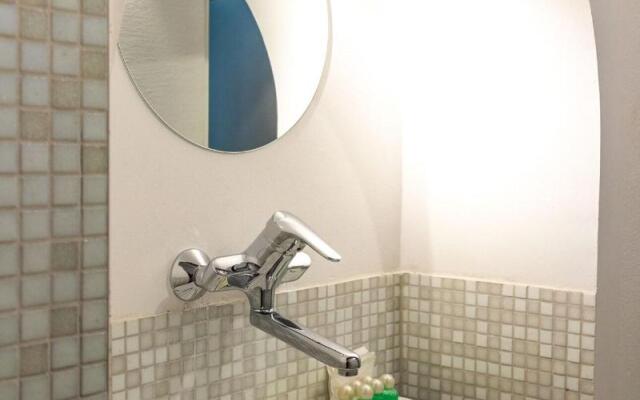 BARONHAUS Aparthotel & Suites