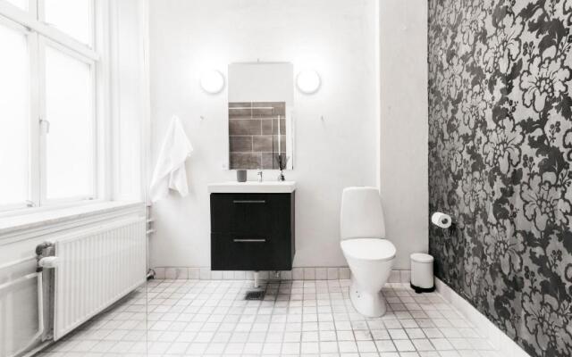 102m Apt. Heart of Copenhagen, 100m to the Metro