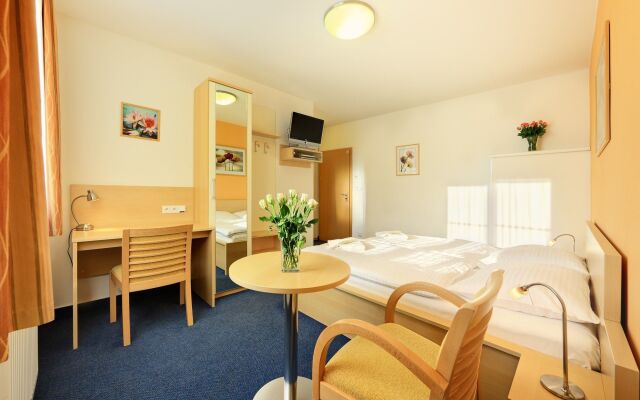 Penzion Krumlov - B&B Hotel