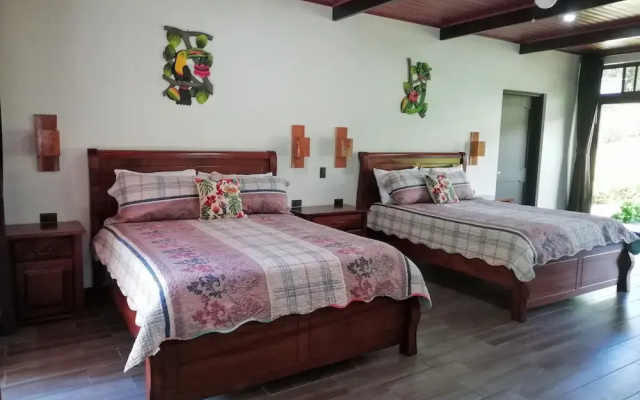 Cabañas el Refugio Verde Monteverde