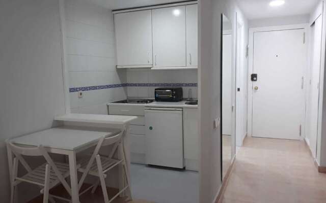 Bonito Apartamento en Triana 102