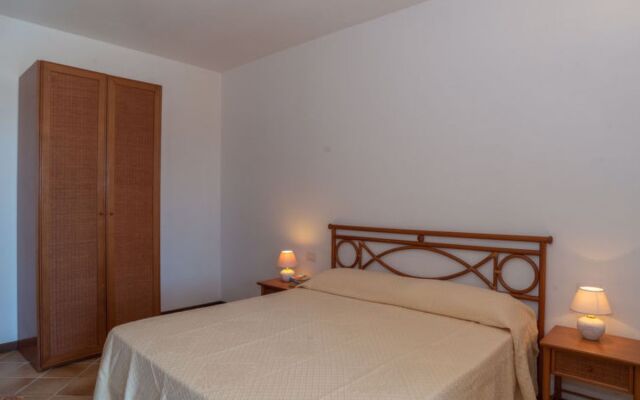 Corbezzolo 10 - Vista Village