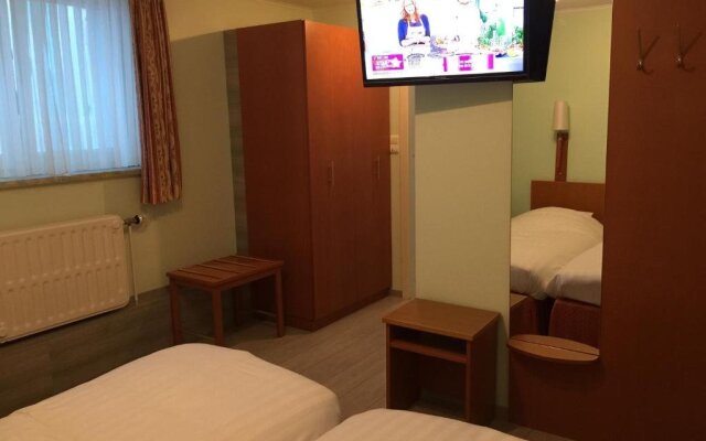 Hotel Aux Beaux Rivages En Gaume