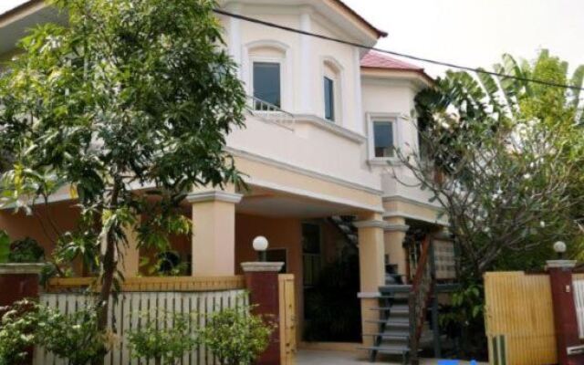 Kamalar Palace Longstay house