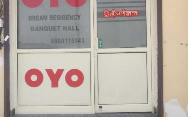 OYO 90686 Dream Residency, Shiv Vihar, Sector 28 Rohini