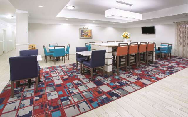 La Quinta Inn & Suites by Wyndham Gallup