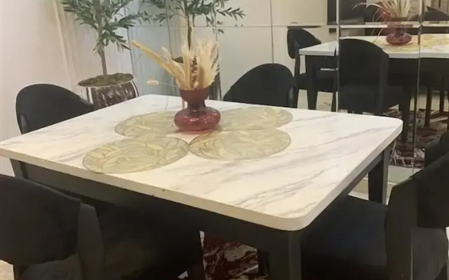 Spacious 2-bedroom apartment