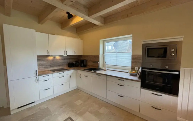 The Nordseehus Modern Retreat