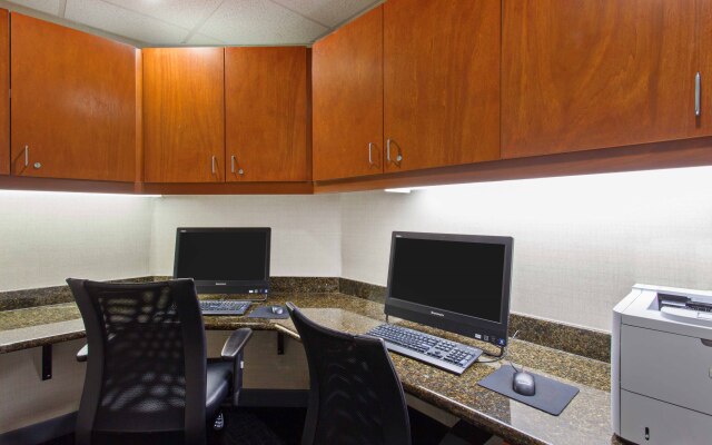 Hampton Inn & Suites Clovis-Airport North