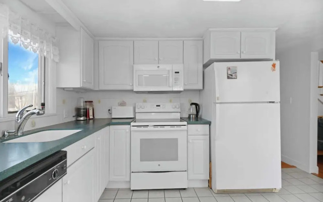 3BR Oceanfront on Nubble Cliffs!