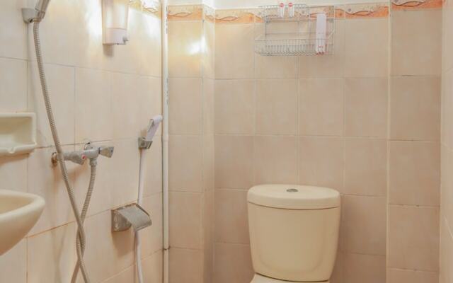 Pasar Baru Inn by OYO Rooms