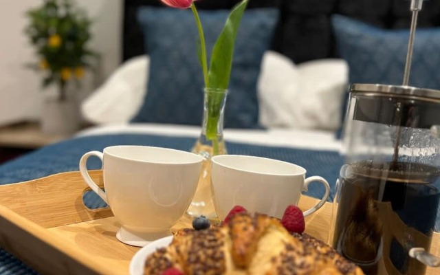 The Gathering On The Rows - City Centre